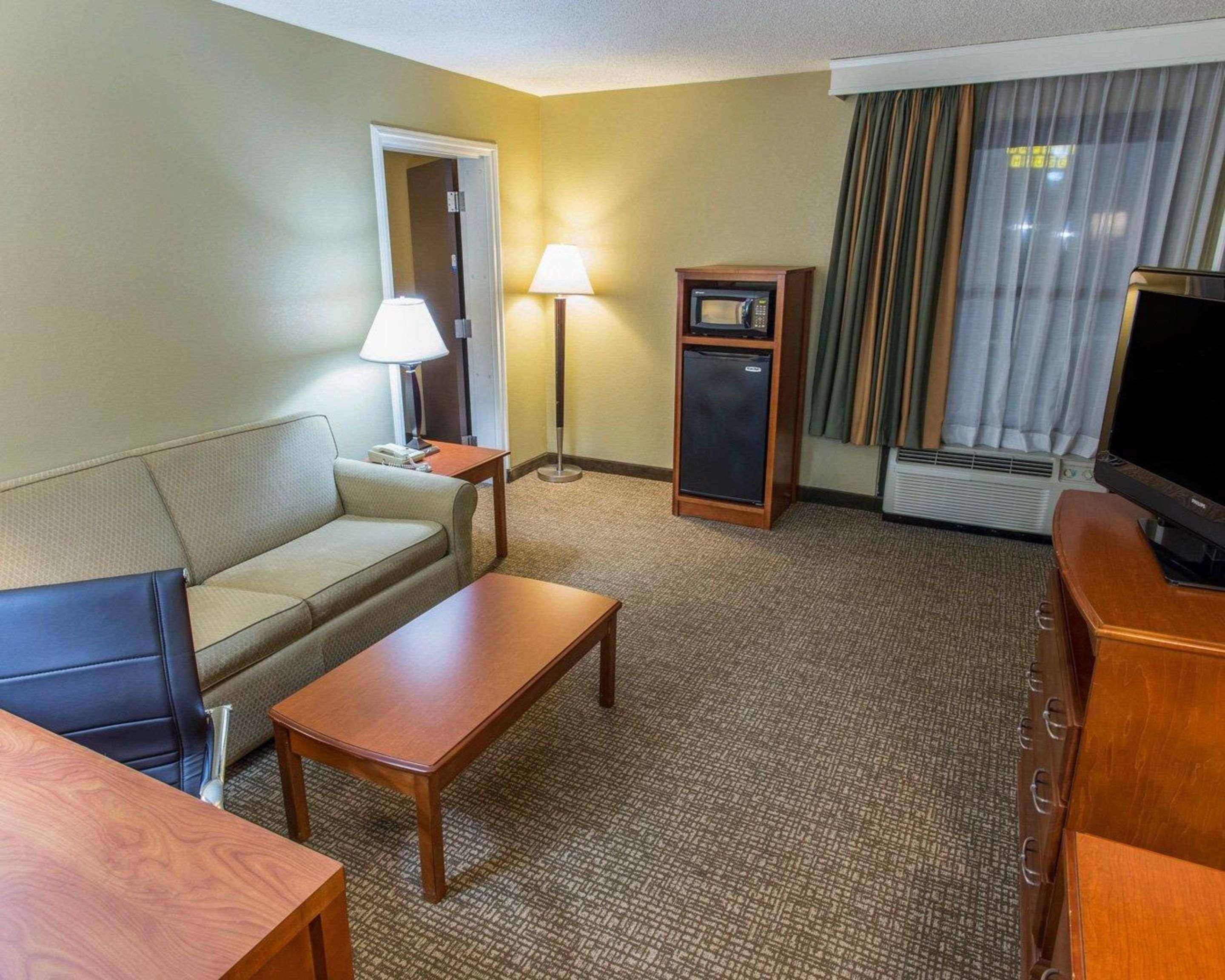 Comfort Inn Opelika - Auburn Eksteriør billede