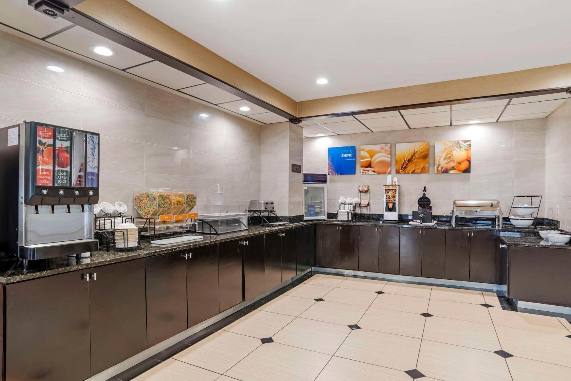 Comfort Inn Opelika - Auburn Eksteriør billede