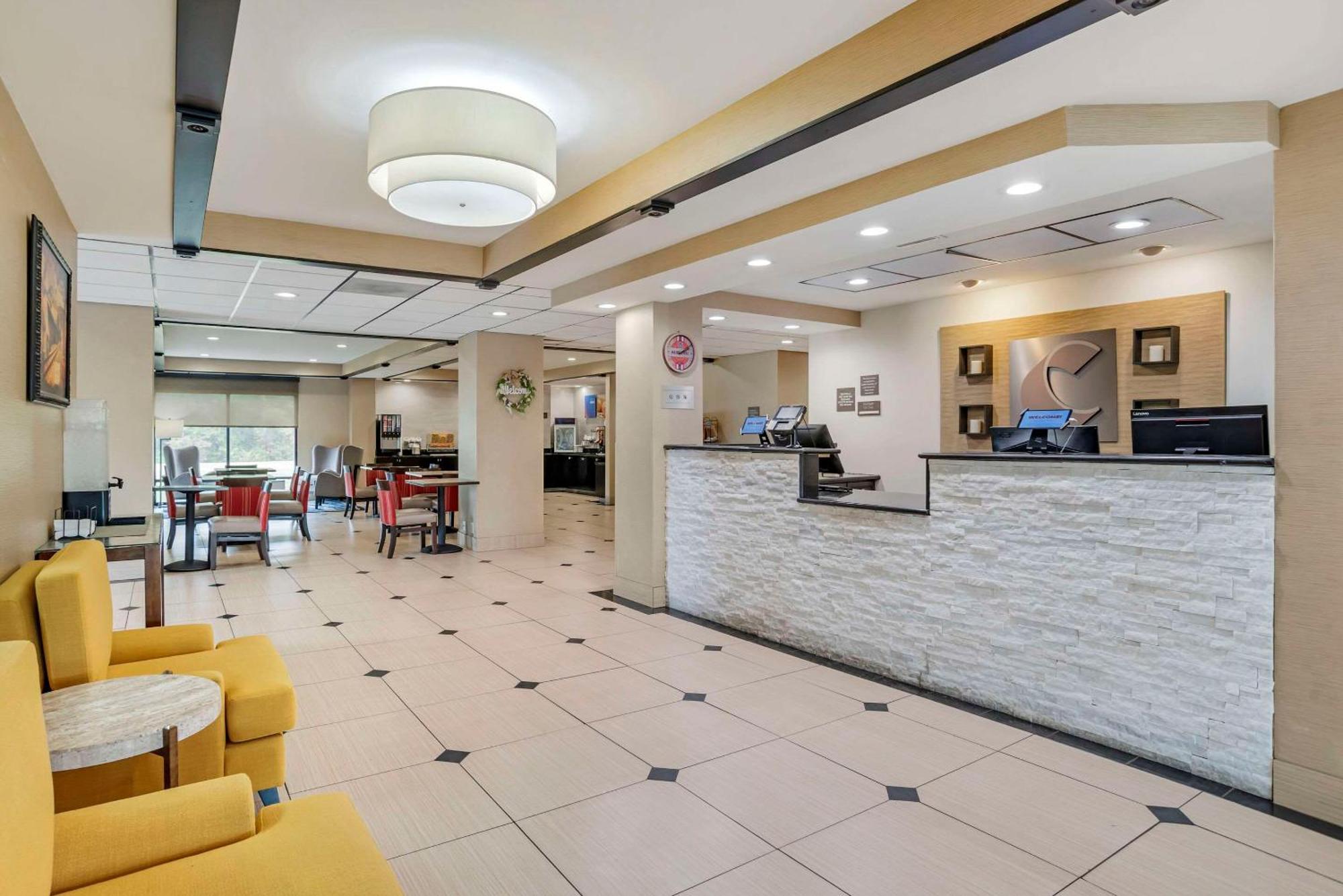 Comfort Inn Opelika - Auburn Eksteriør billede